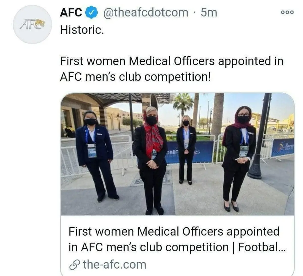 عکس | اولین حضور زنان پزشک در مسابقات فوتبال باشگاهی مردان آسیا | حضور دو ایرانی در تیم پزشکی