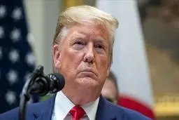 
کاخ سفید:  علائم خفیف ابتلا به کرونا در ترامپ پدیدار شده است
