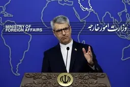 بقایی: معاون گروسی طی ۱۰ روز آینده به تهران می‌آید | وزیر خارجه انگلستان در جایگاهی نیست که در مورد ماهیت صلح‌آمیز برنامه هسته‌ای ایران ایجاد تردید کند | مذاکره مستقیم با آمریکا نخواهیم داشت + ویدئو 