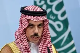 ادعای وزیر خارجه عربستان: شاهد دخالت ایران از لبنان تا سوریه و از یمن تا عراق هستید