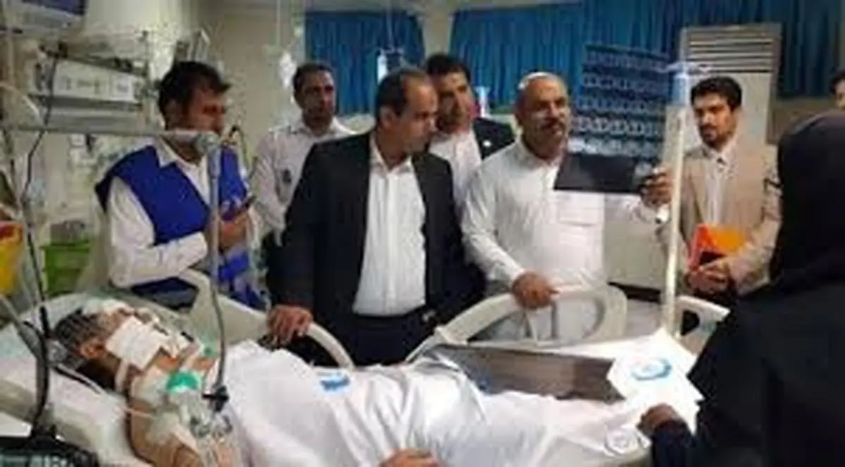 وزیر بهداشت از مجروحان حادثه تروریستی عیادت کرد | تروریست های مجروح در سیستان و بلوچستان 
