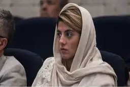 خنده های الکی مهسا طهماسبی در اتاق گریم! 