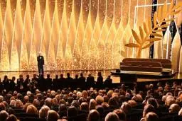 واکنش نوید محمدزاده به عکس غیراخلاقی جشنواره کن | ممنوع الکاری دو بازیگر معروف؟