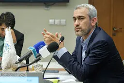 خبر مهم وزیر اقتصاد درباره سهام عدالت