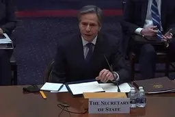 روسیه دو راه بیشتر ندارد: دیپلماسی یا تقابل