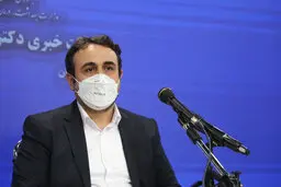 احتمال افزایش مختصر کرونا در اردیبهشت‌ | معاون وزیر بهداشت: فعلا بروز موج سهمگین کرونا پیش‌بینی نمی‌شود