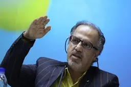 مهدی مطهرنیا از انتخابات آمریکا و آینده جهان می گوید
