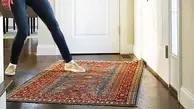 اگه مدام روی فرش خونتون لیز میخوری ببین! | ترفند درست کردن سُرگیر خانگی +ویدئو