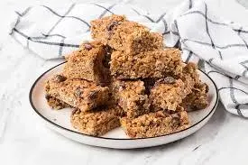 اوتمیل بار؛ انرژی در هر برش | وقتی یک اسنک سالم، هم خوشمزه است هم سیرکننده +ویدئو