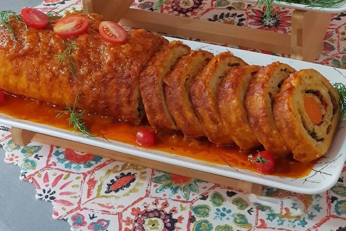 رولت گوشت و مرغ یک غذای ترکیبی خوشمزه که حتما باید امتحان کنی! | طرز تهیه رولت گوشت و مرغ +ویدئو