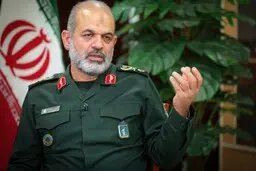 جانشین فرمانده کل سپاه: به هر گونه اقدام ماجراجویانه دشمنان، پاسخ سختی می‌دهیم  | این کشور و نظام دچار فروپاشی نخواهد شد | ما در یک پیچ تاریخی قرار داریم که در آن هندسه قدرت تغییر خواهد کرد