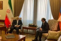 ظریف با وزیر امور خارجه ارمنستان دیدار کرد | ظریف: زمینه برای همکاری کشورهای منطقه مخصوصاً در حوزه اقتصادی فراهم است
