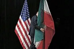 منبع آگاه: "گام در مقابل گام" از سوی مقام های ارشد ایران رد شده است| اعلام منبع آگاه: هیچگونه طرح جدیدی برای مذاکره با واشنگتن وجود ندارد