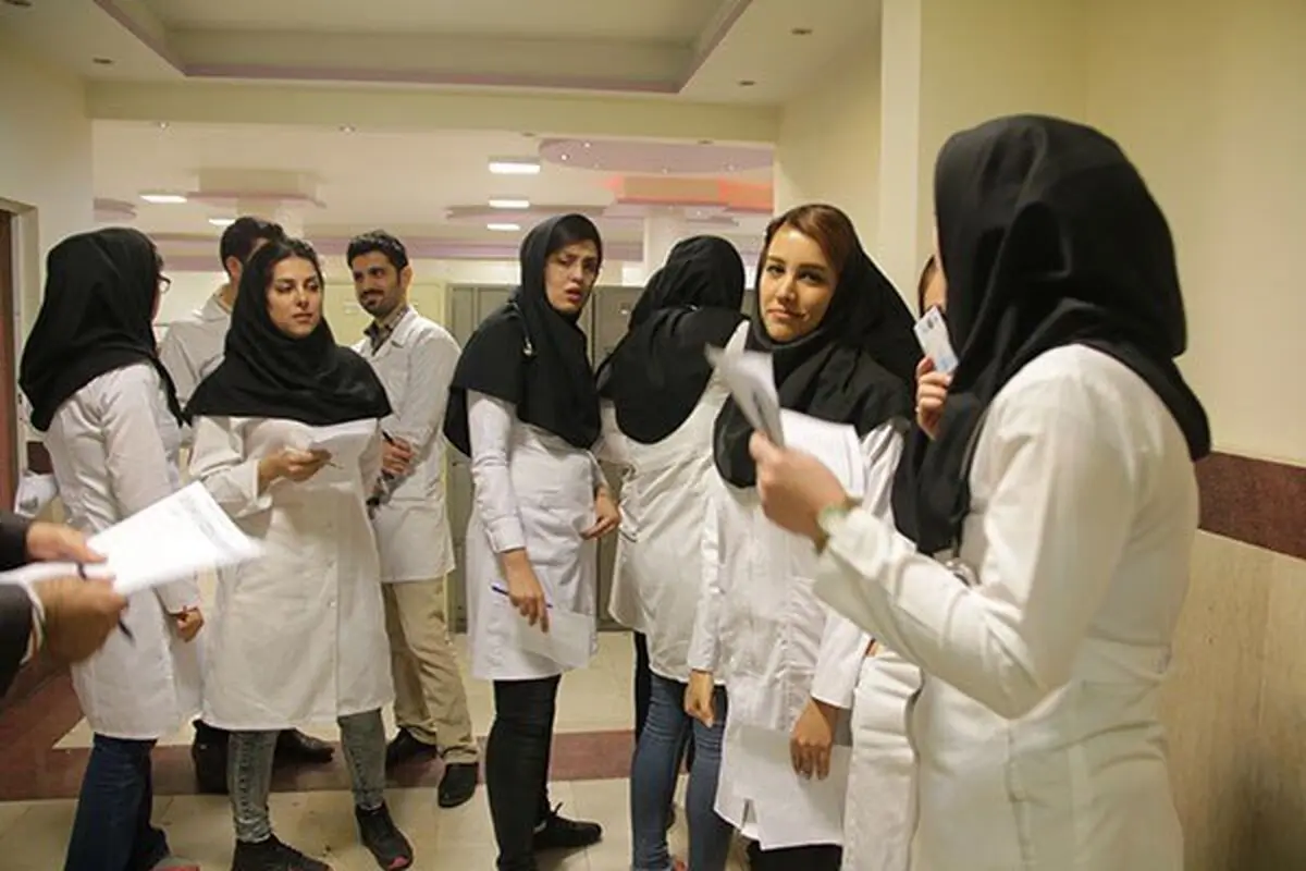 
تصویب افزایش سالیانه جذب ۲۰ درصد دانشجوی پزشکی نسبت به سال قبل
