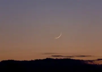 رؤیت هلال ماه رمضان ۱۴۴۷ در غروب ۲۹ بهمن  | آغاز روزه‌داری از پنجشنبه