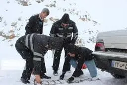 بستن زنجیر چرخ در محورهای خراسان شمالی الزامی شد 