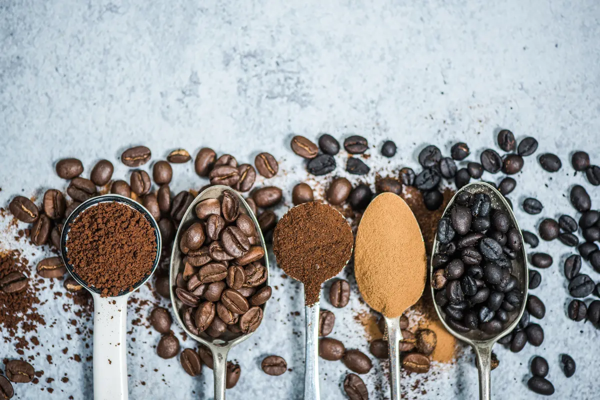 کافئین | عوارض مصرف بیش از حد کافئین چیست؟