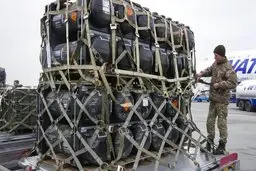 ذخایر موشک‌های ضد تانک جاولین آمریکا رو به اتمام است+ویدئو 