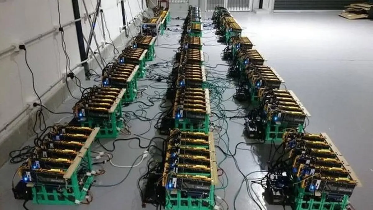 جمع‌آوری ۲۲۰ دستگاه استخراج ارز دیجیتال در آباده