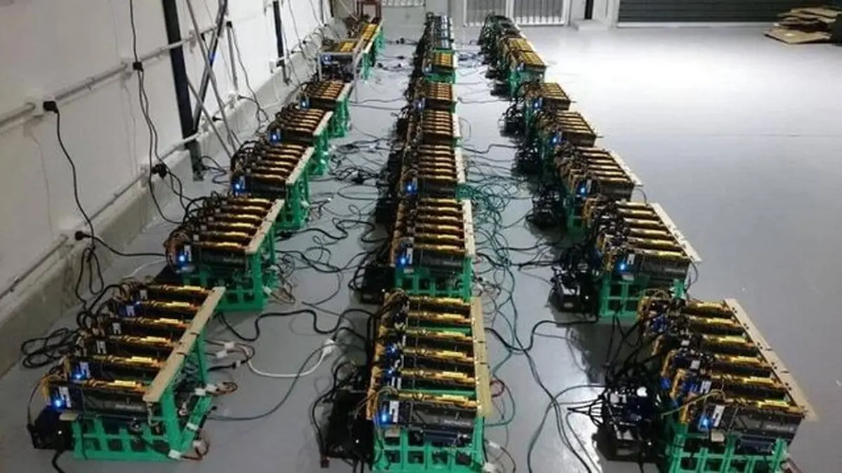 جمع‌آوری ۲۲۰ دستگاه استخراج ارز دیجیتال در آباده