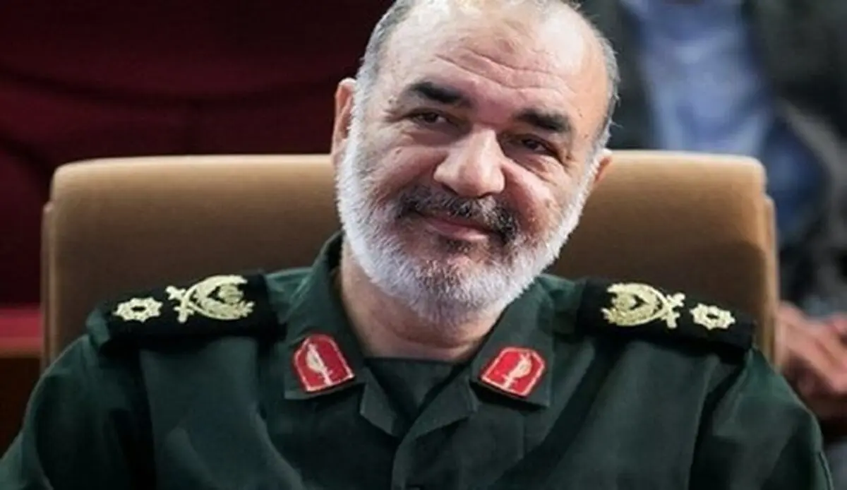 هشدار سردار سلامی به آمریکا: اجازه نمی دهیم نگاه چپ به ایران کنید