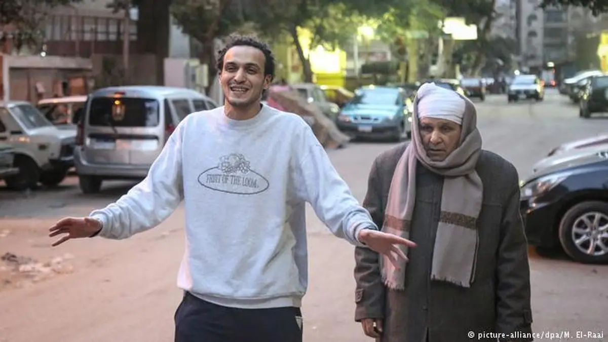 شوکان، خبرنگار عکاس مصری از زندان آزاد شد