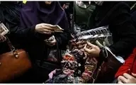 زنان دستفروش در متروهای تهران چگونه امرار معاش می‌کنند؟