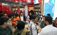 افتتاح فروشگاه‌های رسمی هوآوی در تهران و آبادان .