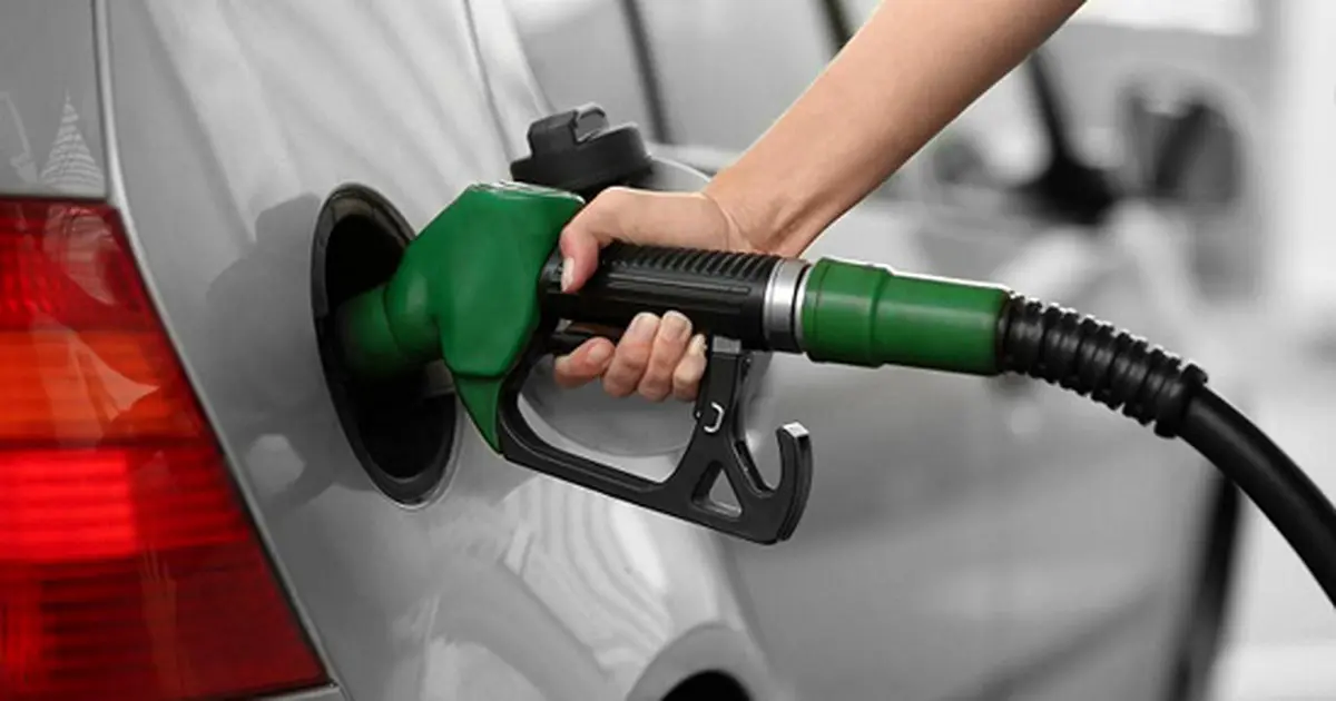بنزین ارزان خوب است یا گران؟