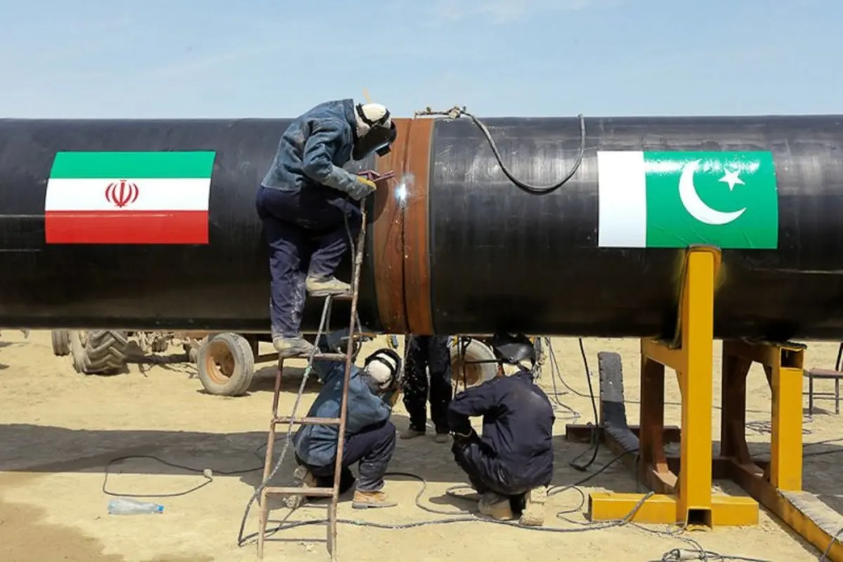 عمران خان مانع تراشی آمریکا بر سر خط لوله گاز ایران را رفع کند