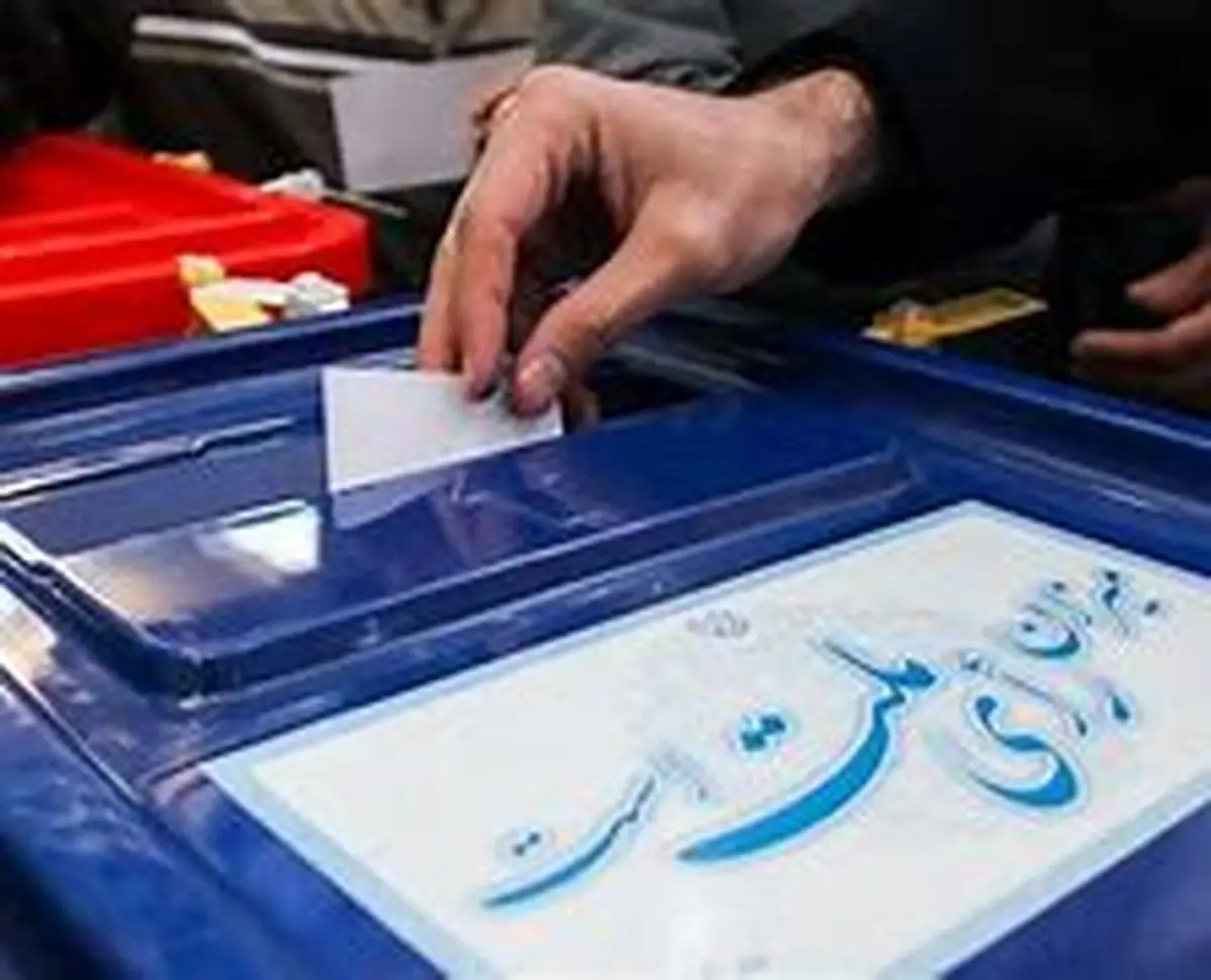 مردم هنوز به پای صندوق های رای می‌آیند | صف رای گیری در شهریار  و رباط کریم +ویدئو و تصاویر