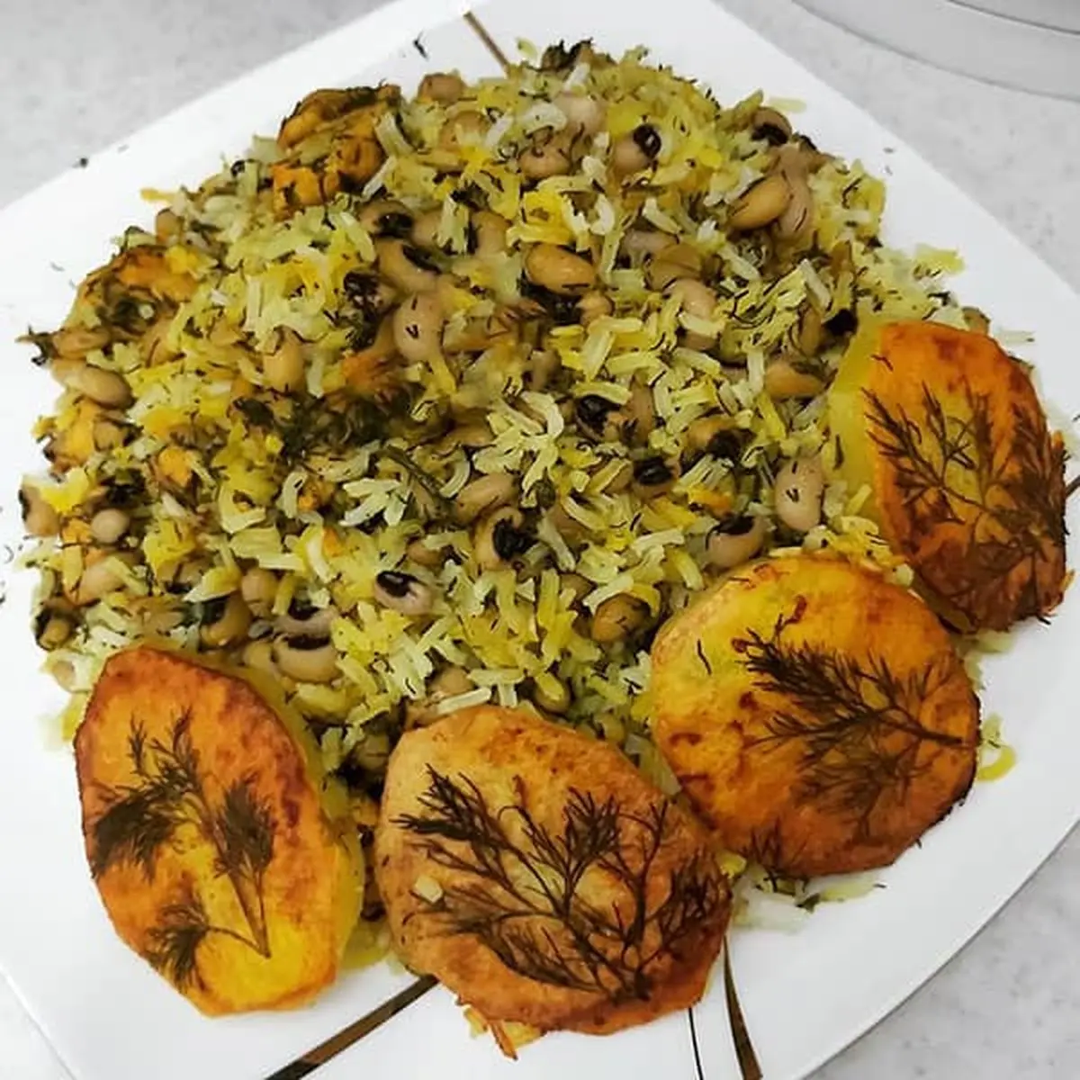 ناهار لوبیا چشم بلبلی پلو درست کن، محشر میشه | طرز تهیه لوبیا چشم بلبلی پلو ساده و خوشمزه 