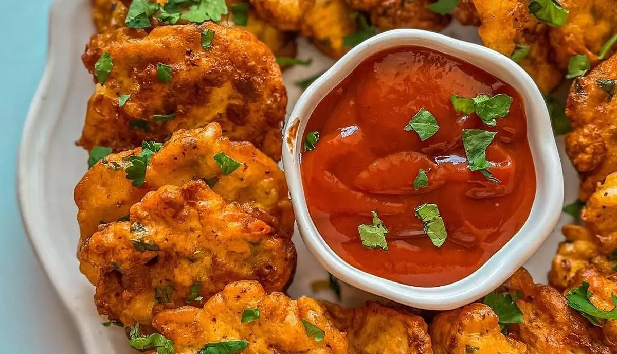 طرز تهیه دو مدل فینگر فود با سیب زمینی برای عصرانه + ویدیو 