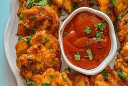 طرز تهیه دو مدل فینگر فود با سیب زمینی برای عصرانه + ویدیو 