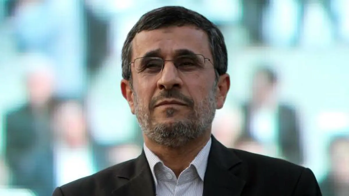 احمدی نژاد هیچ کس را به جز خودش قبول ندارد