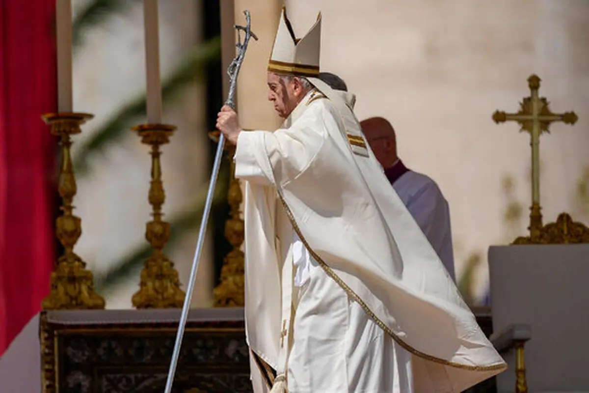  گریه پاپ برای کودکان اوکراینی