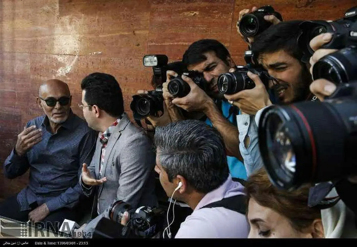 رونمایی از کتاب «کوروش کبیر» جعفری جوزانی