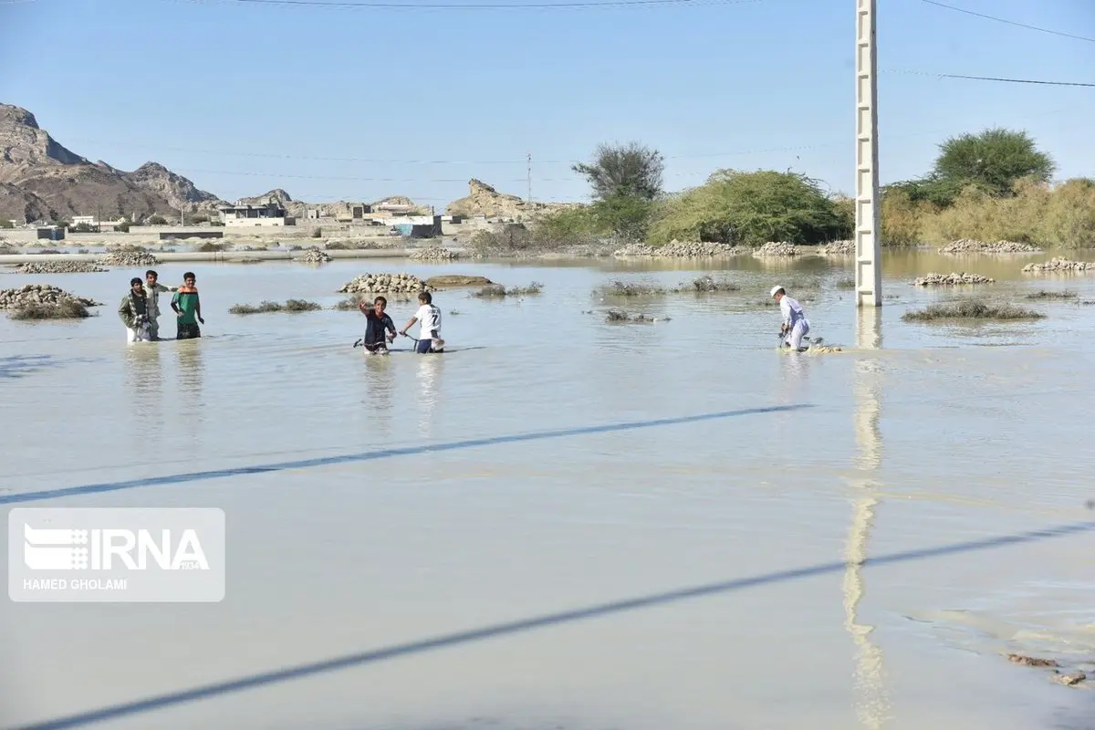 قطع راههای ارتباطی در سیستان و بلوچستان امدادرسانی را کند کرده است