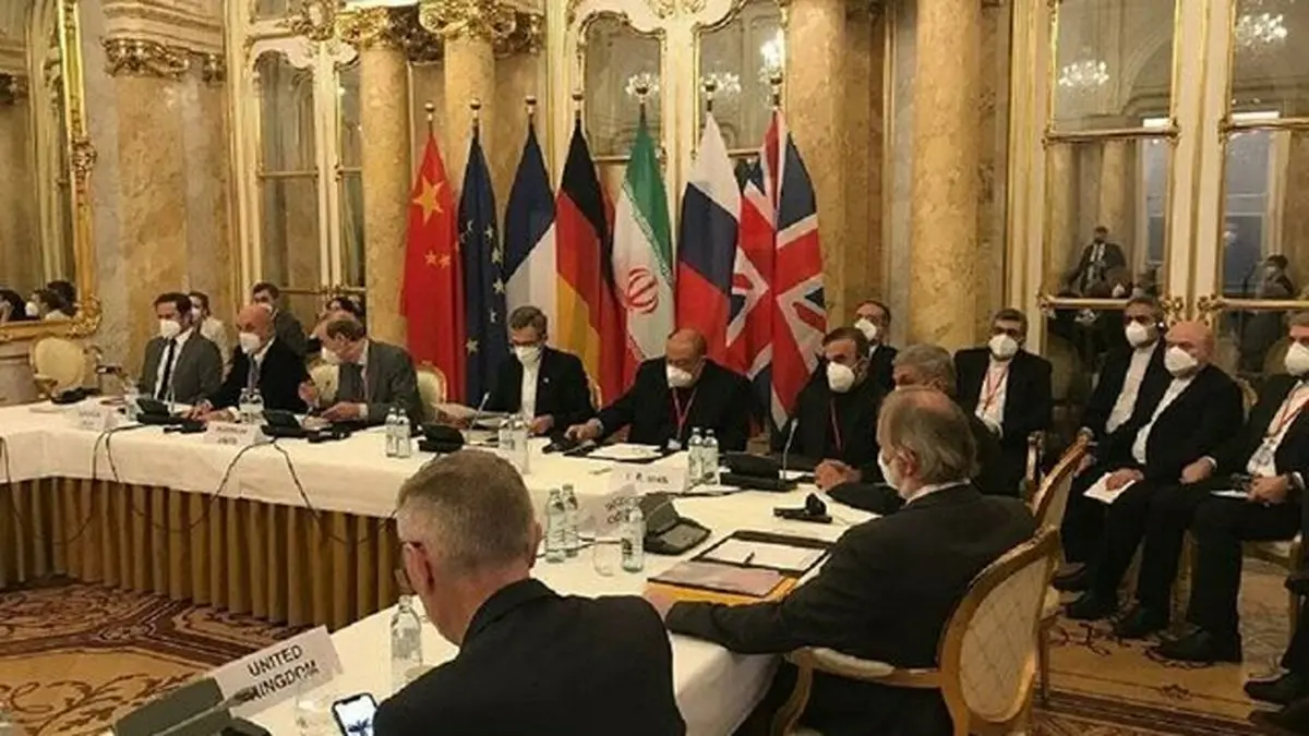 پیوستن معاون دیپلماسی اقتصادی وزیر خارجه به تیم مذاکره‌کننده ایران در وین 