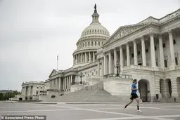 افزایش احتمالی  ۲۰ درصد نرخ بیکاری در آمریکا  