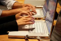 مجازات قماربازی اینترنتی مشخص شد | هشدار جدی مجلس برای مقابله با قماربازی آنلاین