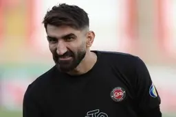 علیرضا بیرانوند را در ورامین از ماشین پیاده کرده و کتک زدند!