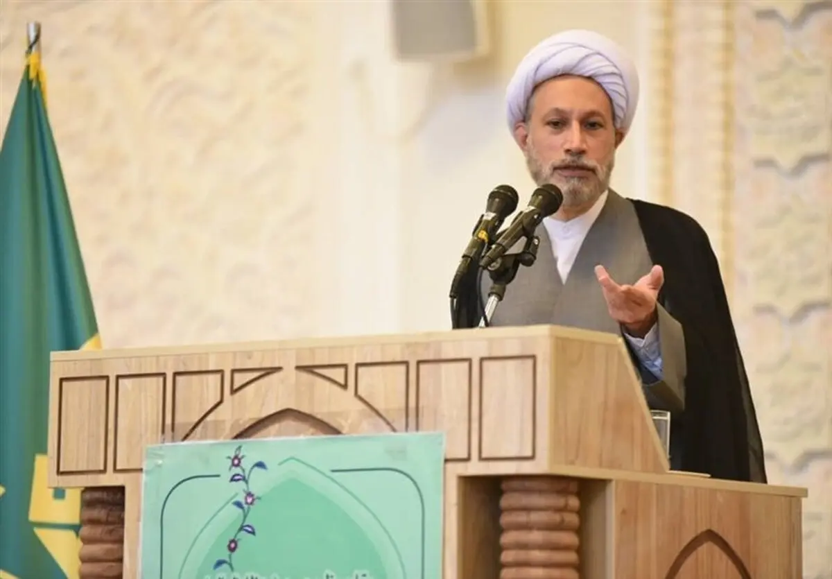 امام جمعه شیراز: امید بستن به مذاکرات ۱+۵ نامعقول بود
