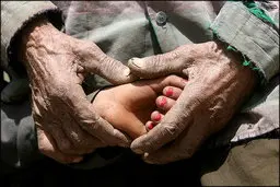 افراد فقیر  کمتر مستعد درد هستند