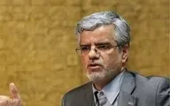 تمرکزگرایی در اقتصاد از عوامل اصلی فساد است