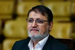 
 افرادی که در ۲۲ بهمن علیه رئیس‌جمهور شعار دادند، جوانانی علاقه‌مند به نظام هستند