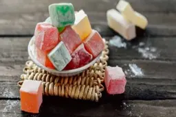 برای شب یلدا این باسلوق ژله ای رو از دست نده! | طرز تهیه باسلوق ژله ای رنگی +ویدئو