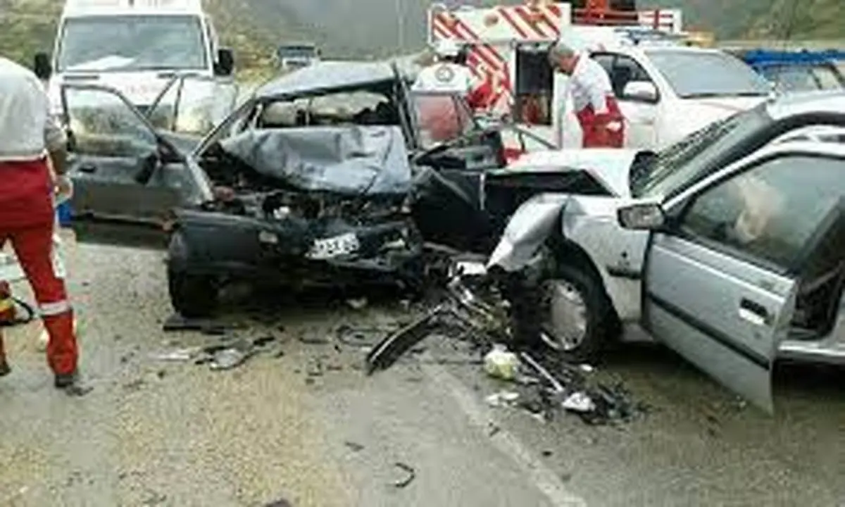 
مرگ سالانه ۱۷ هزار نفر در  تصادفات جاده ای
