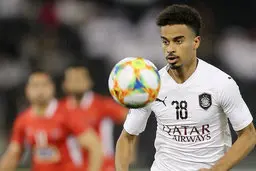 درگیری فوتبالیست معروف  با یک هوادار بعدازشکست + عکس