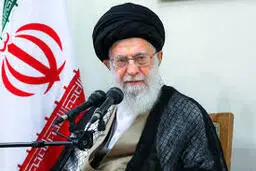  رهبر انقلاب رحلت آیت‌الله شیخ یوسف صانعی را تسلیت گفتند.